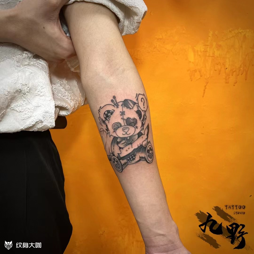泰迪熊_纹身图案手稿图片_九野的纹身作品集
