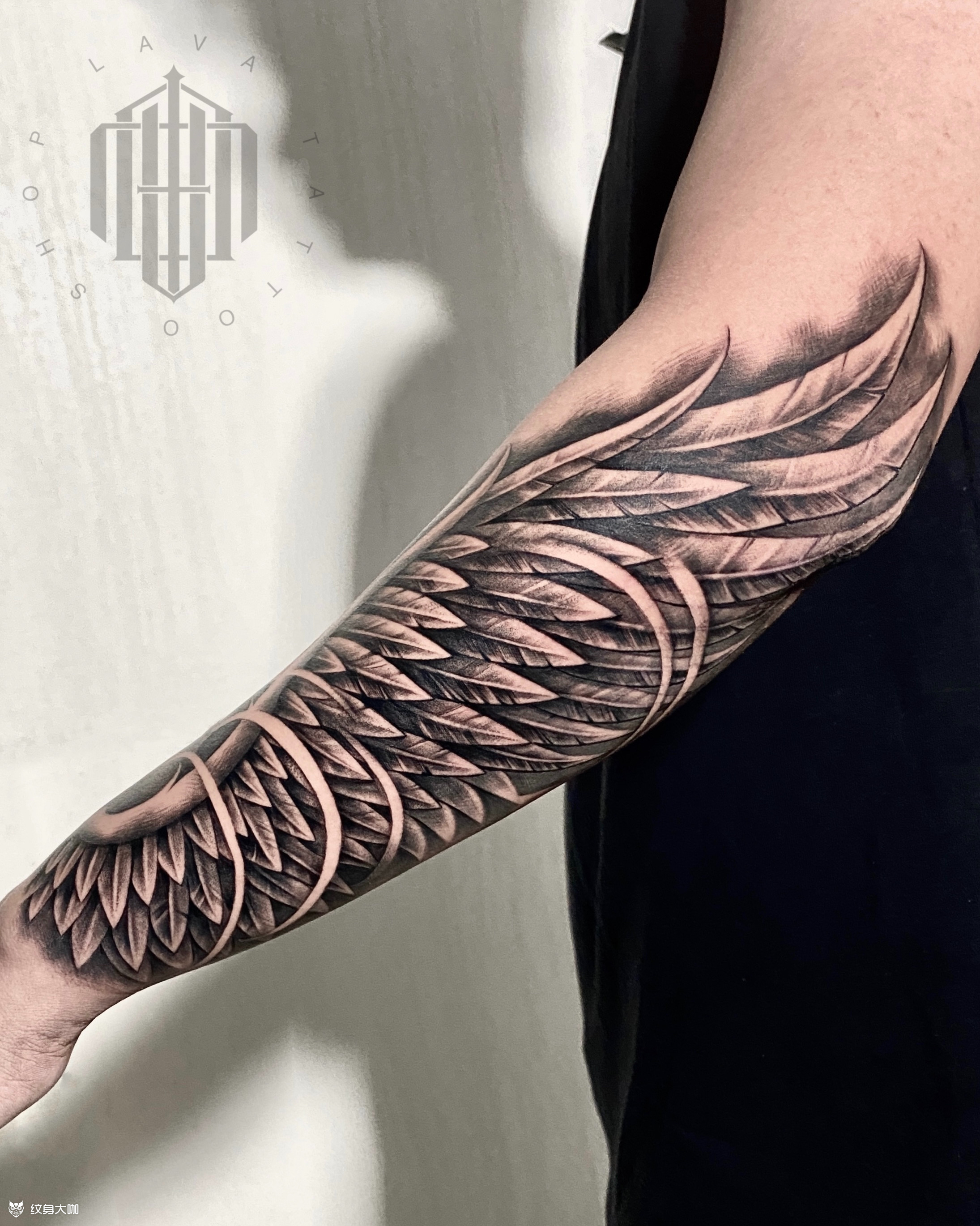 翅膀_纹身图案手稿图片_lavatattoo-bao的纹身作品集