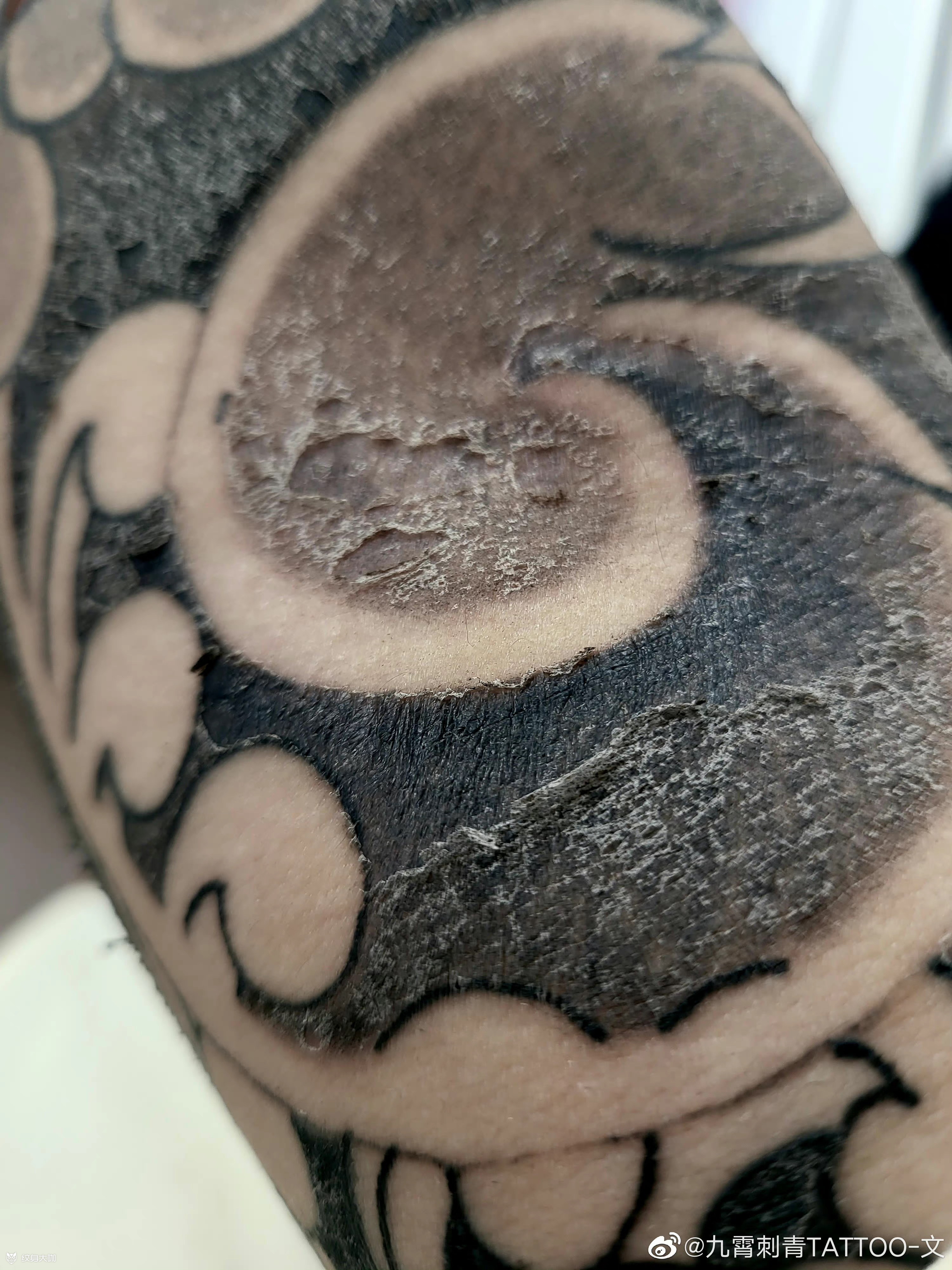 第三天结薄痂恢复了,超低皮损_纹身图案手稿图片_张学文的纹身作品集