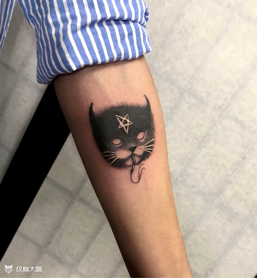 暗黑猫_纹身图案手稿图片_马里奥的纹身作品集