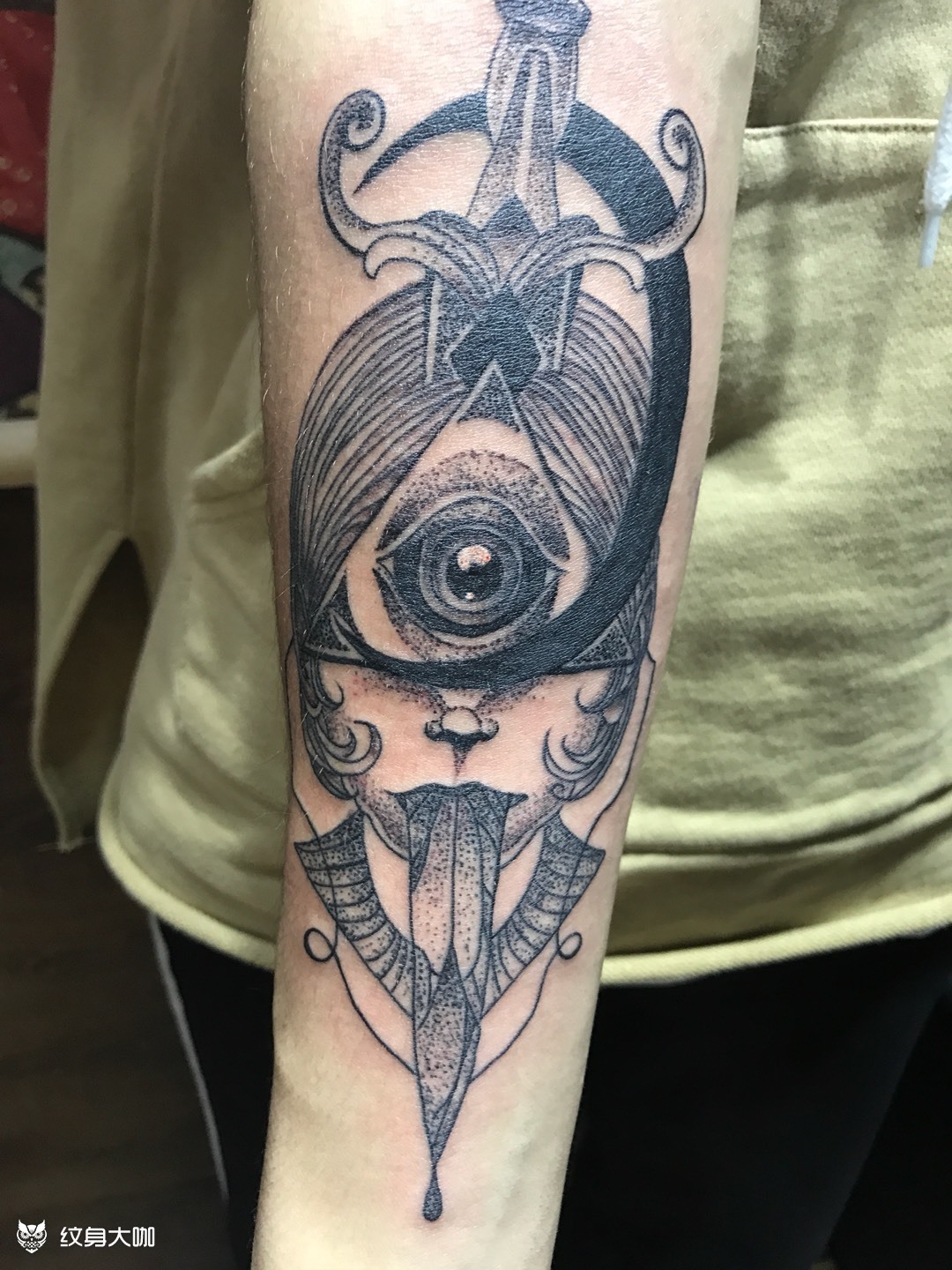 天眼_纹身图案手稿图片_雕哥的纹身作品集