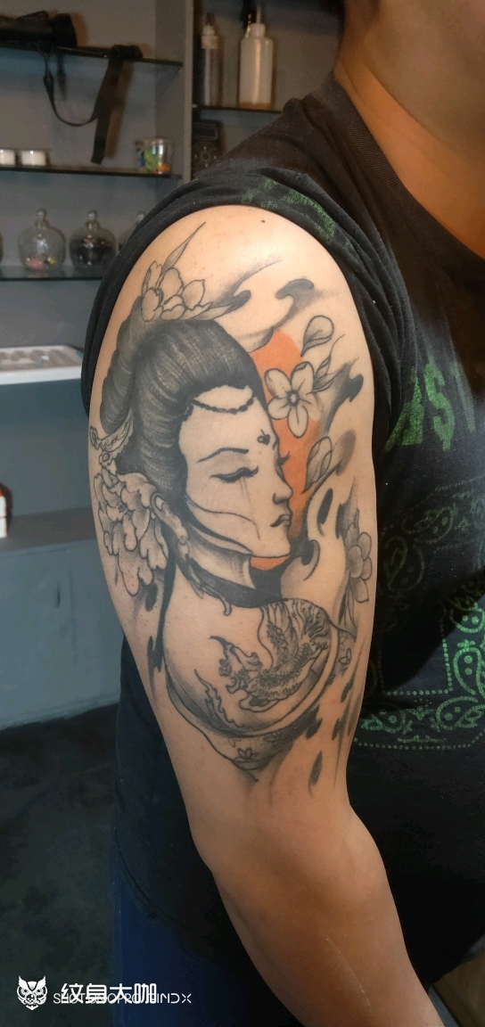 大臂艺伎,恢复半年后_纹身图案手稿图片_苍龙的纹身作品集