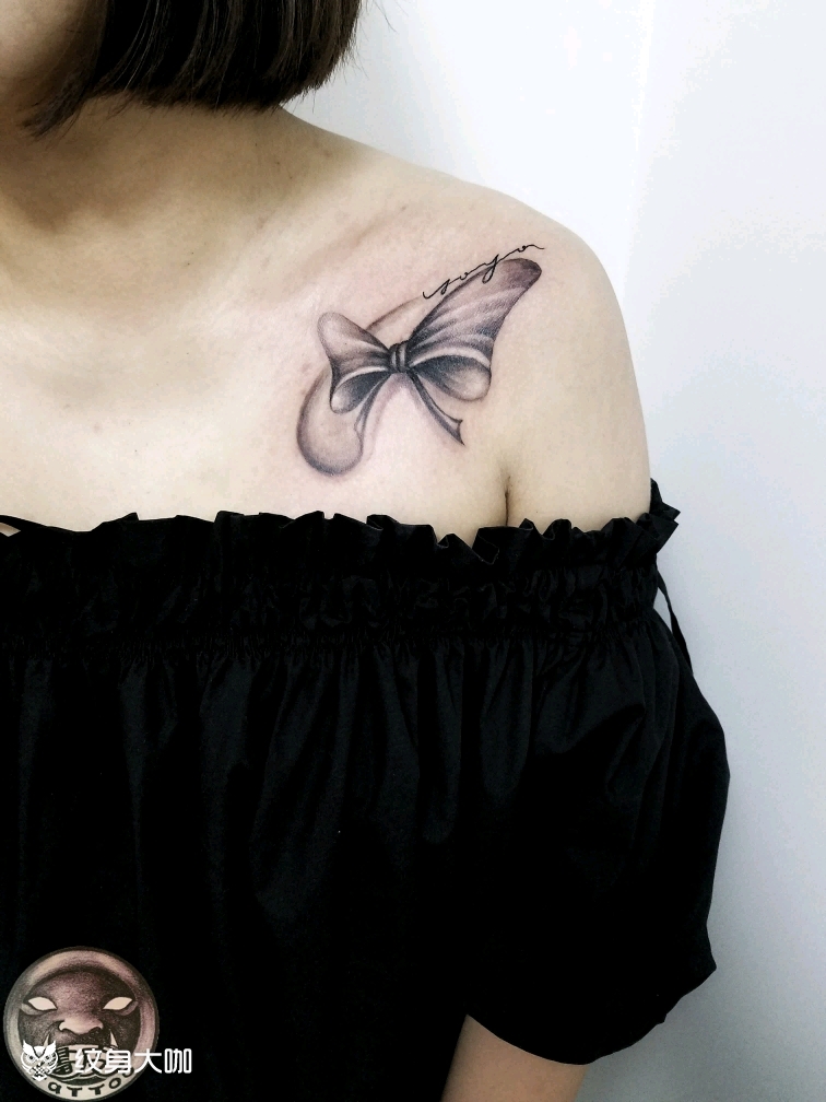 蝴蝶结_纹身图案手稿图片_郑江的纹身作品集