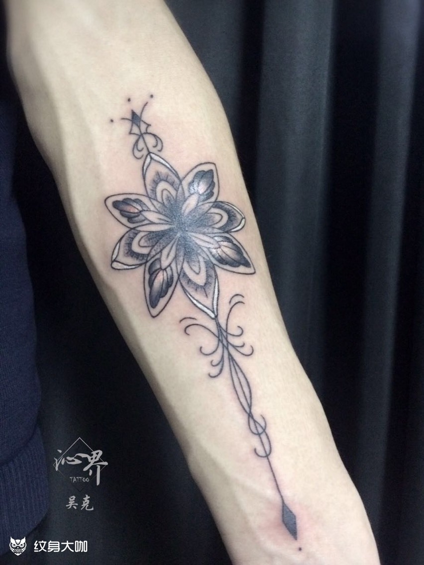 小臂梵花_纹身图案手稿图片_吴克的纹身作品集