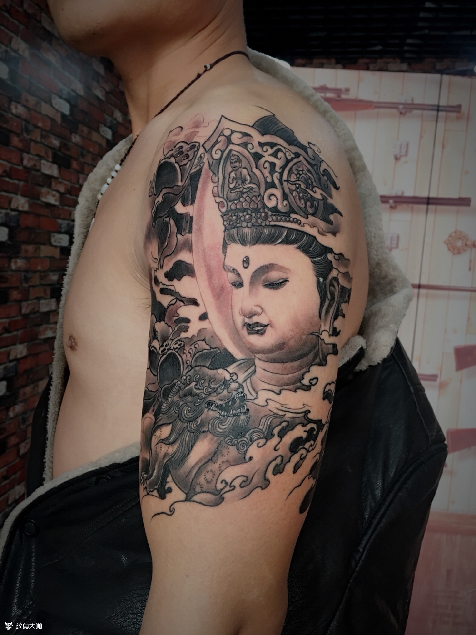 文殊菩萨_纹身图案手稿图片_宾馆一条街南头的纹身作品集