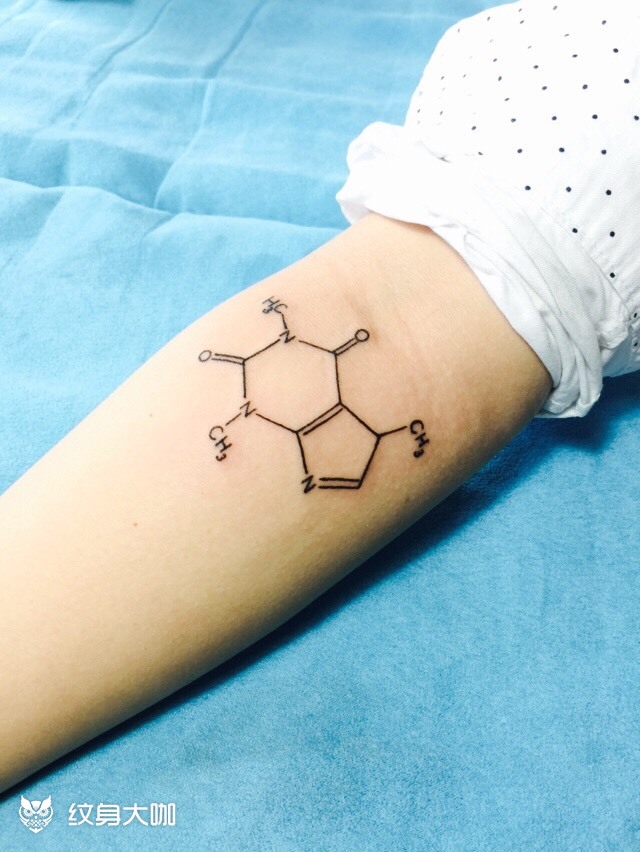 咖啡因分子结构刺青_纹身图案手稿图片_希希的纹身作品集