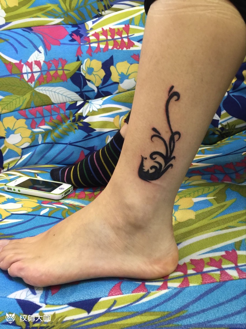 女士小纹身图案 脚踝图片