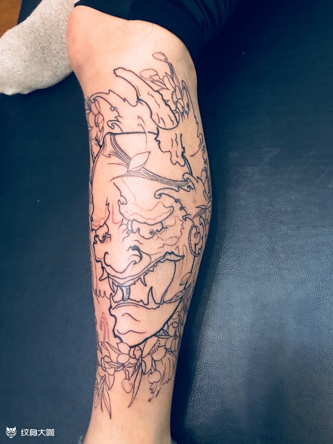 传统 鲤鱼 般若 包小腿_纹身图案手稿图片_游牧的纹身作品集