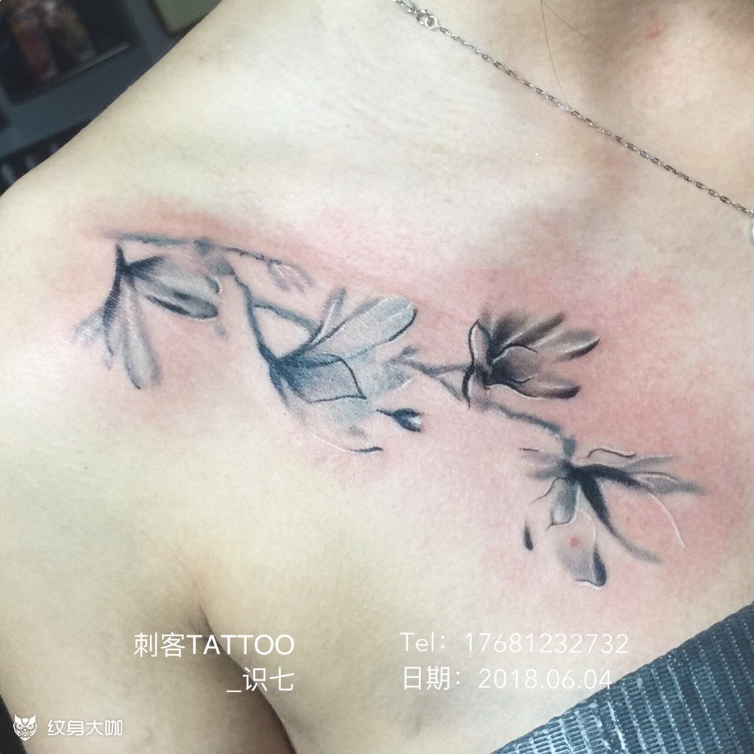 小姐姐胸花_纹身图案手稿图片_三唔识七的纹身作品集