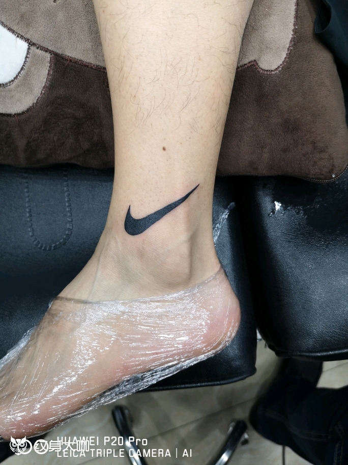耐克标志_纹身图案手稿图片_昆明鬼手纹身和平店的纹身作品集