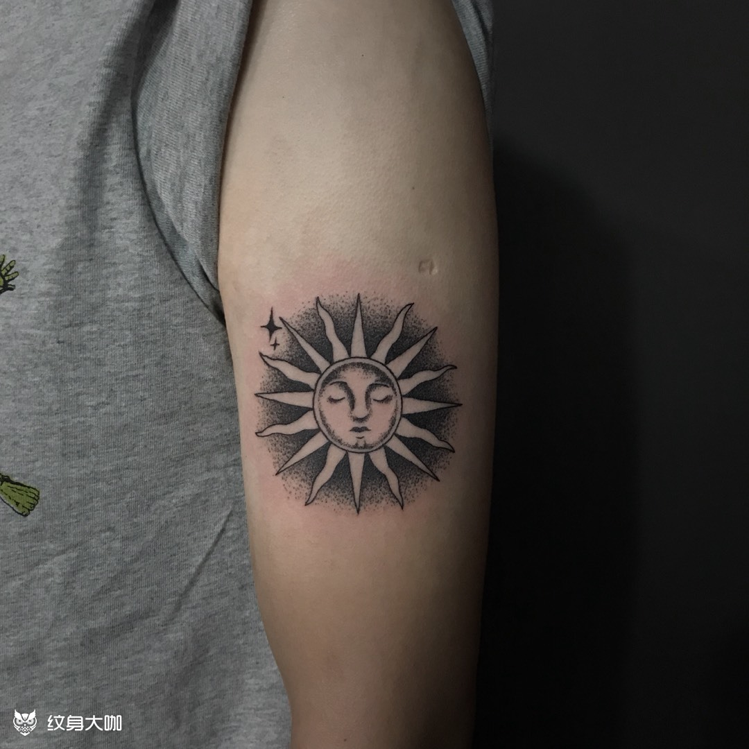 点刺太阳_纹身图案手稿图片_lisa的纹身作品集