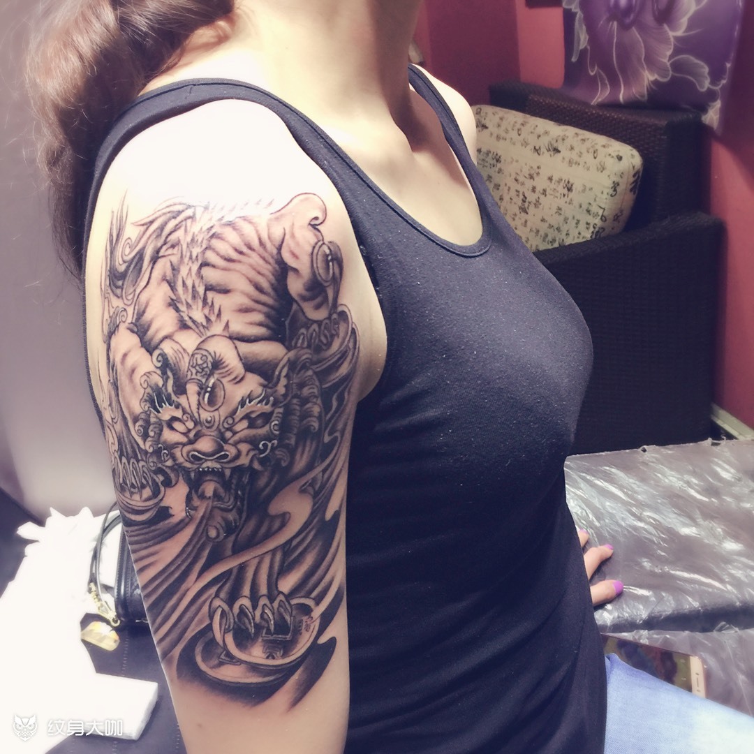 昆明鬼手纹身和平店