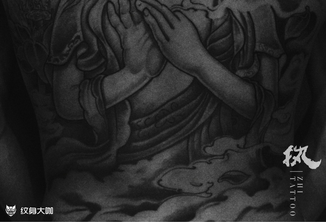 满背佛_纹身图案手稿图片_辛的纹身作品集