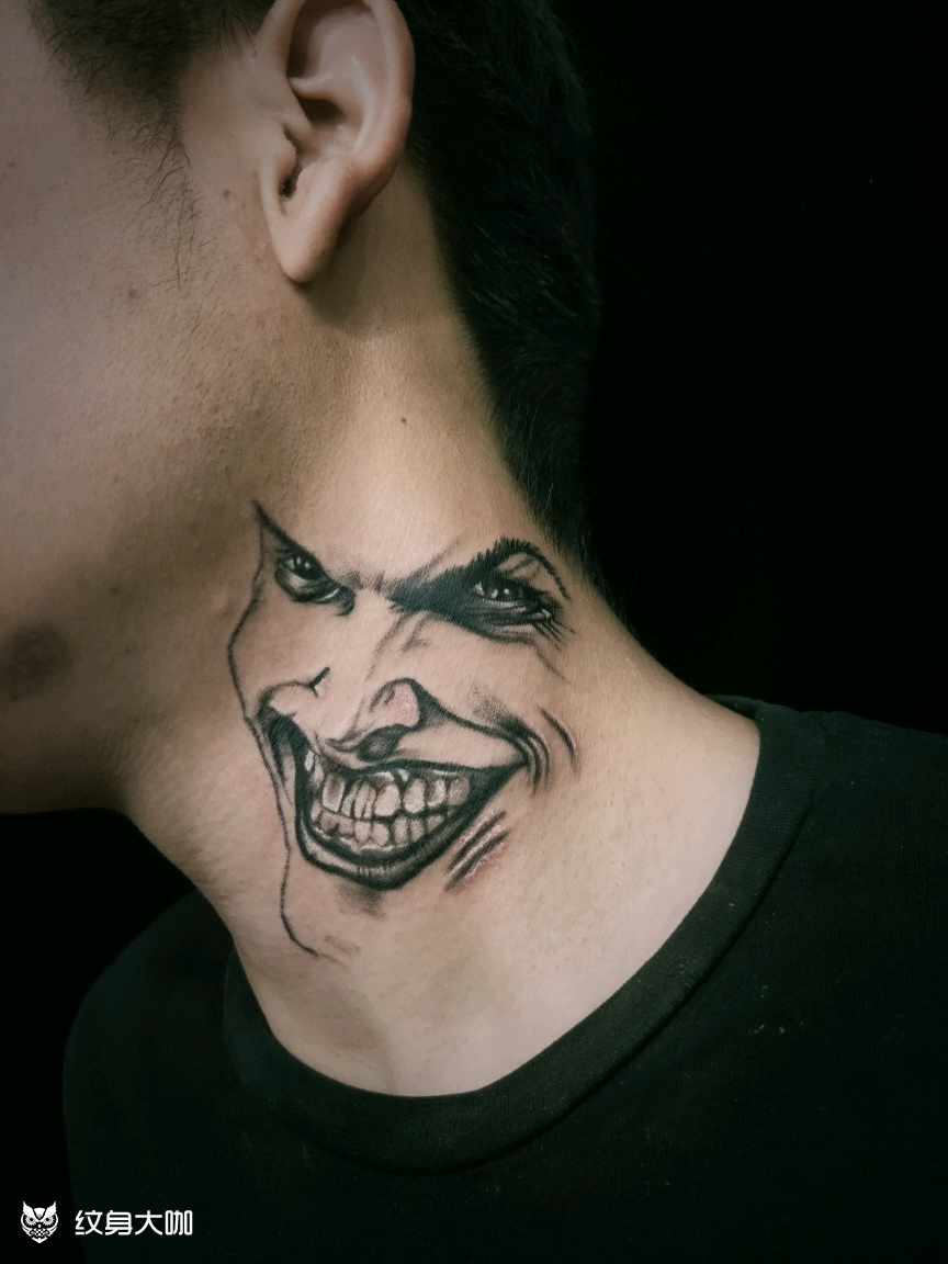 小丑_纹身图案手稿图片_野鹤的纹身作品集
