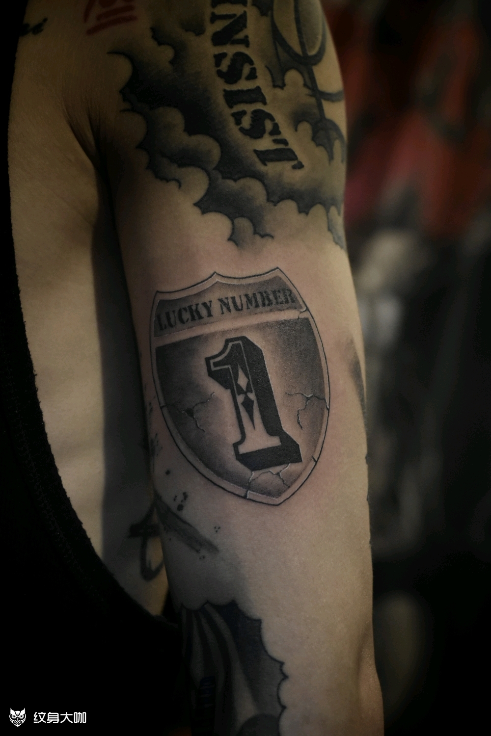 盾牌_纹身图案手稿图片_hammer的纹身作品集