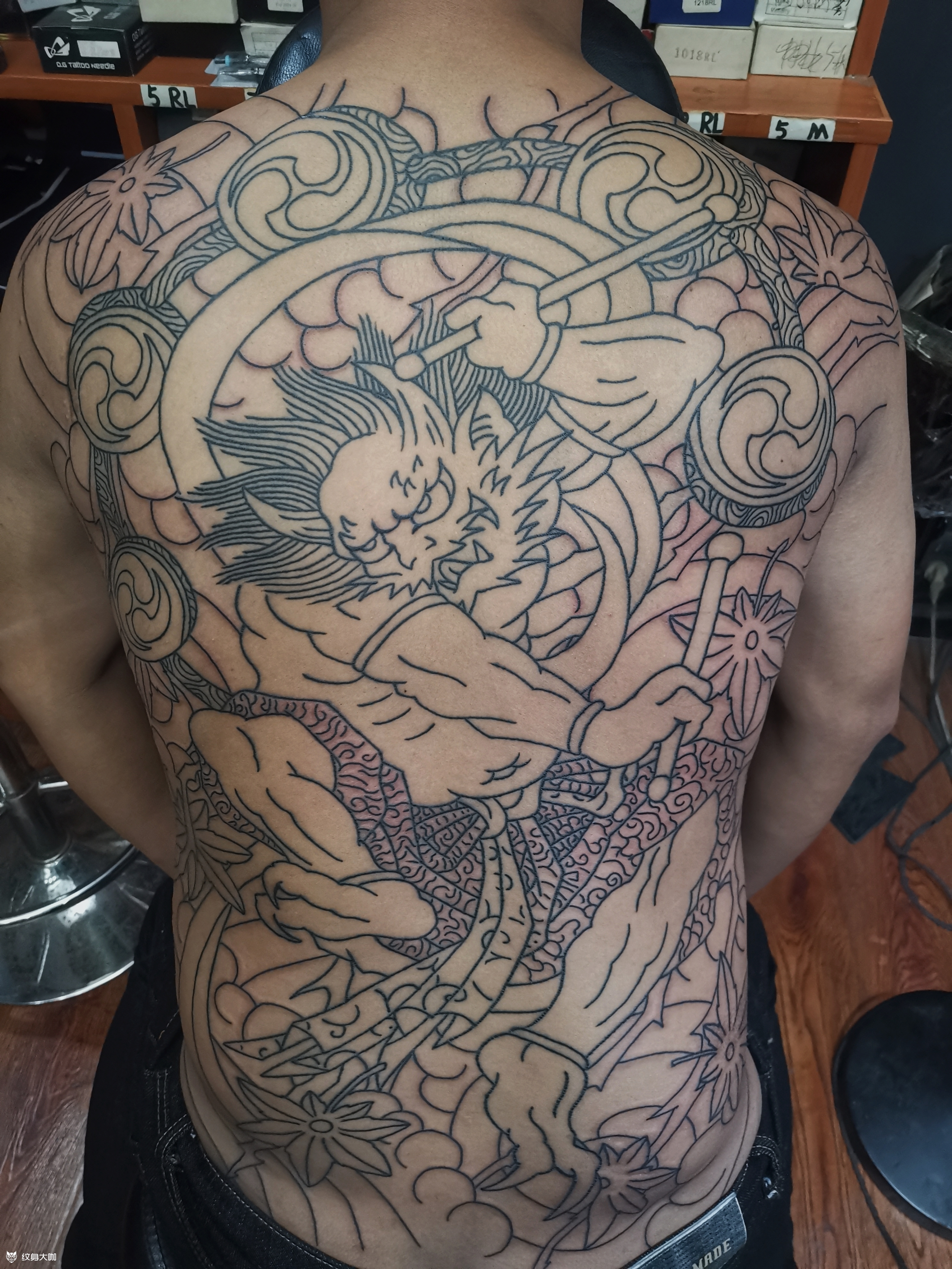 满背雷神未完成下次继续