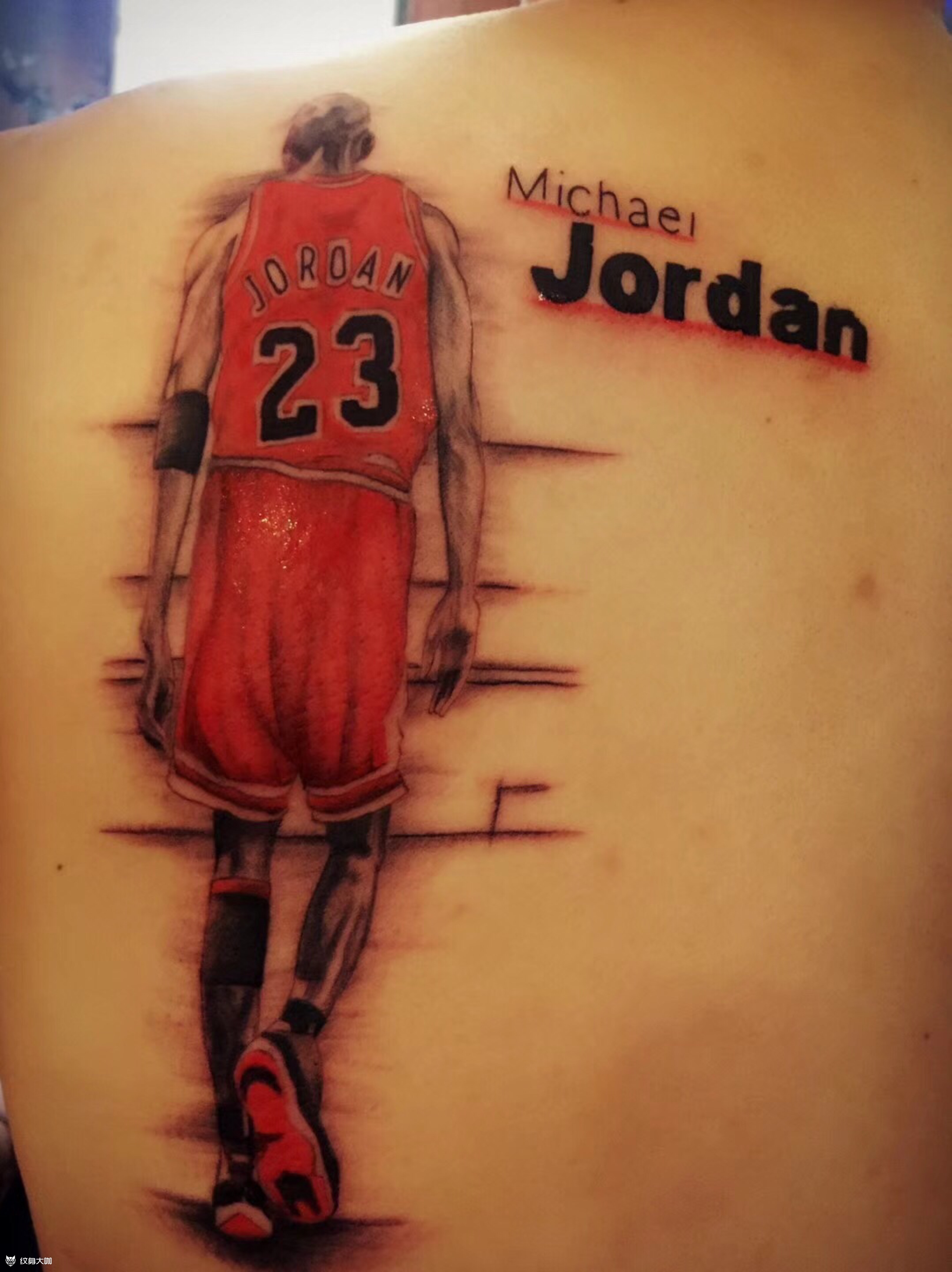 乔丹身上的纹身图片