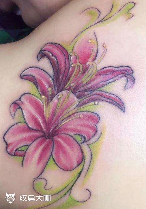 百合花_纹身图案手稿图片_李峰的纹身作品集