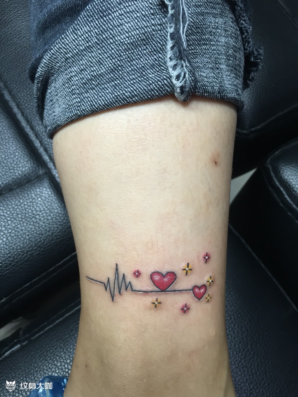 小腿小纹艺_纹身图案手稿图片_彭毅的纹身作品集