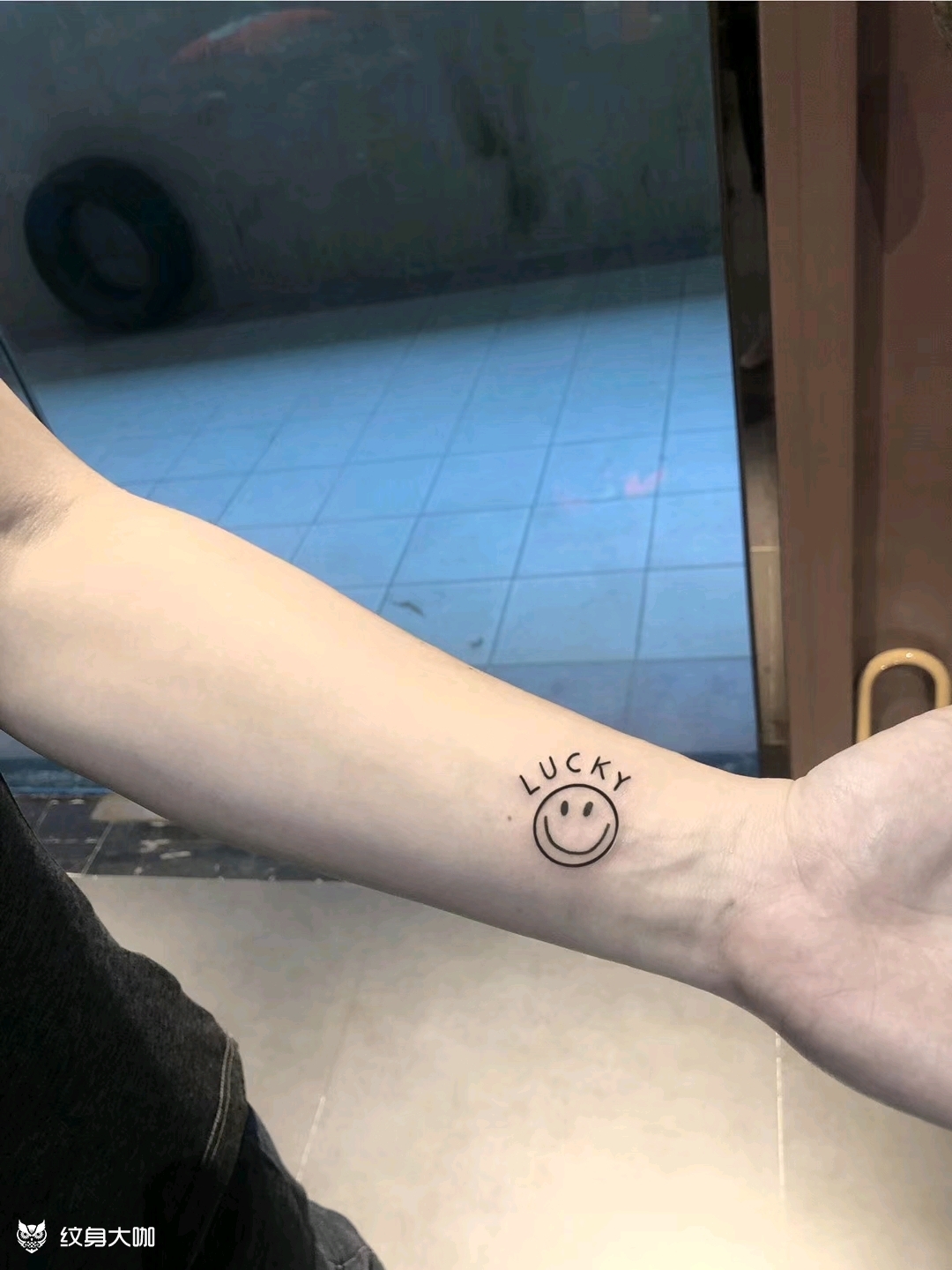 笑脸_纹身图案手稿图片_六岳的纹身作品集