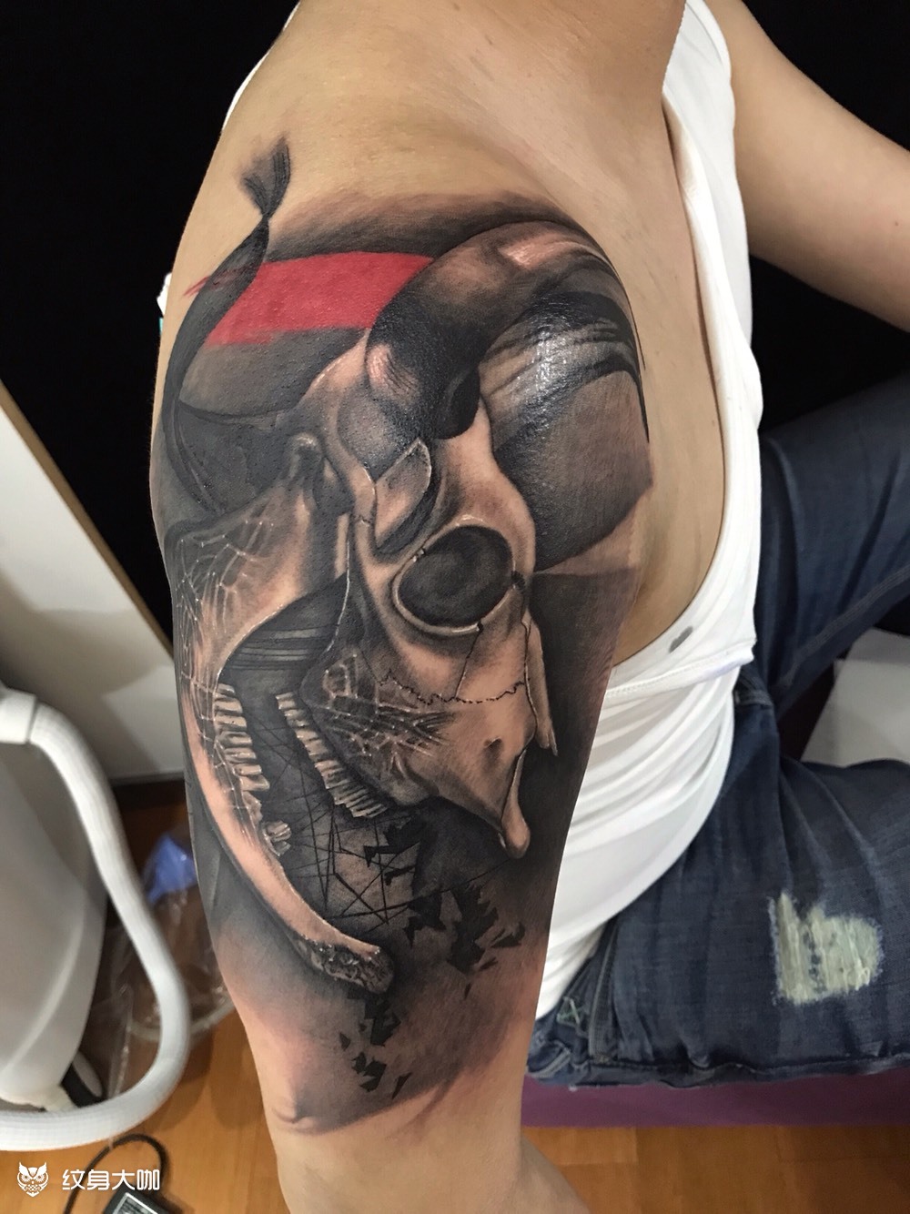牛头骨_纹身图案手稿图片_尸老琳的纹身作品集