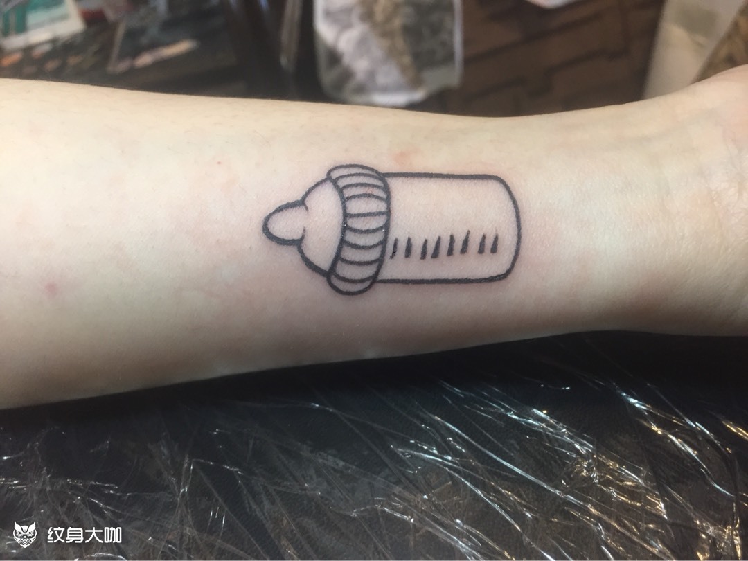 小奶瓶_纹身图案手稿图片_陈宇杰的纹身作品集