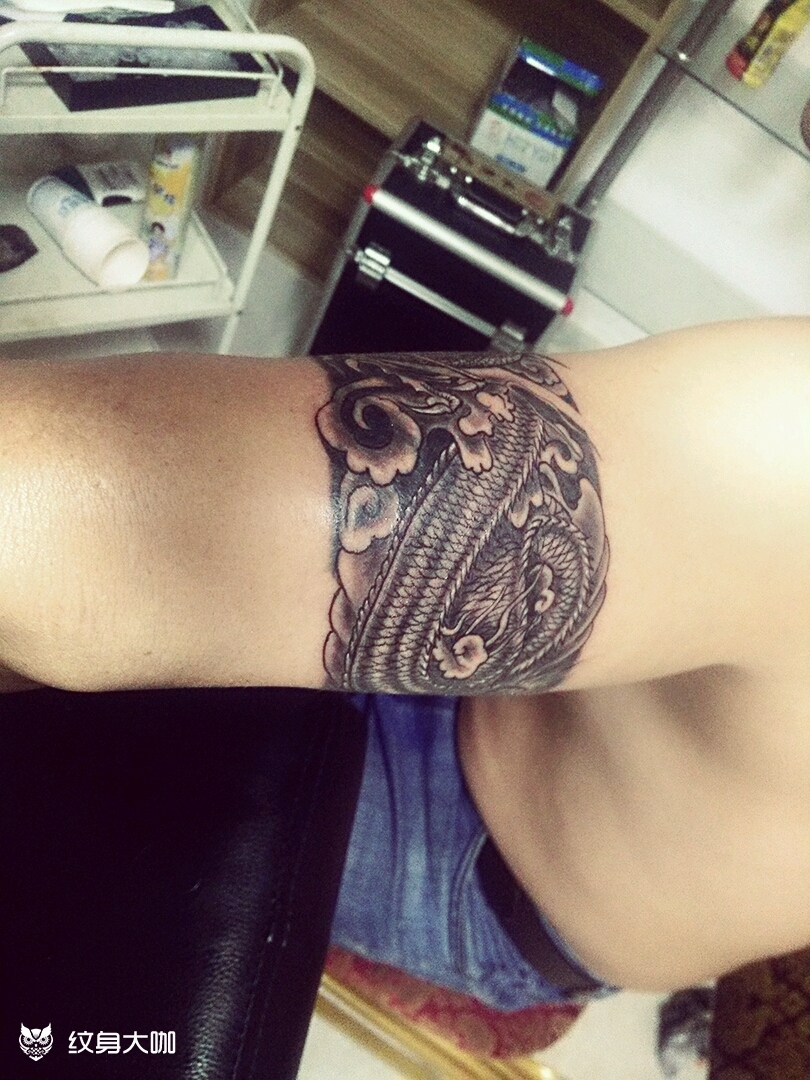 龙臂环_纹身图案手稿图片_睽 -阳77的纹身作品集