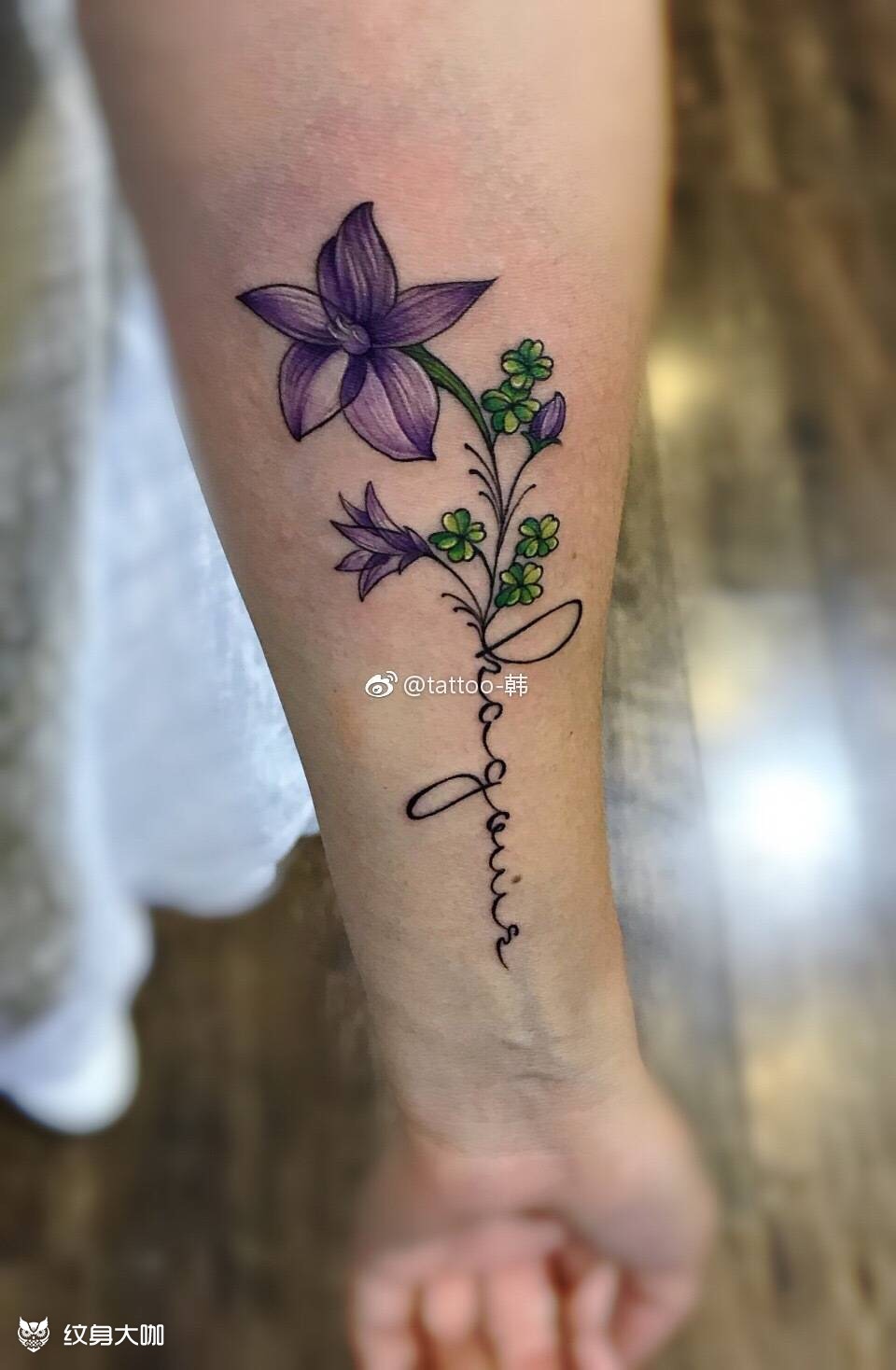桔梗花_纹身图案手稿图片_钦匠 /韩的纹身作品集