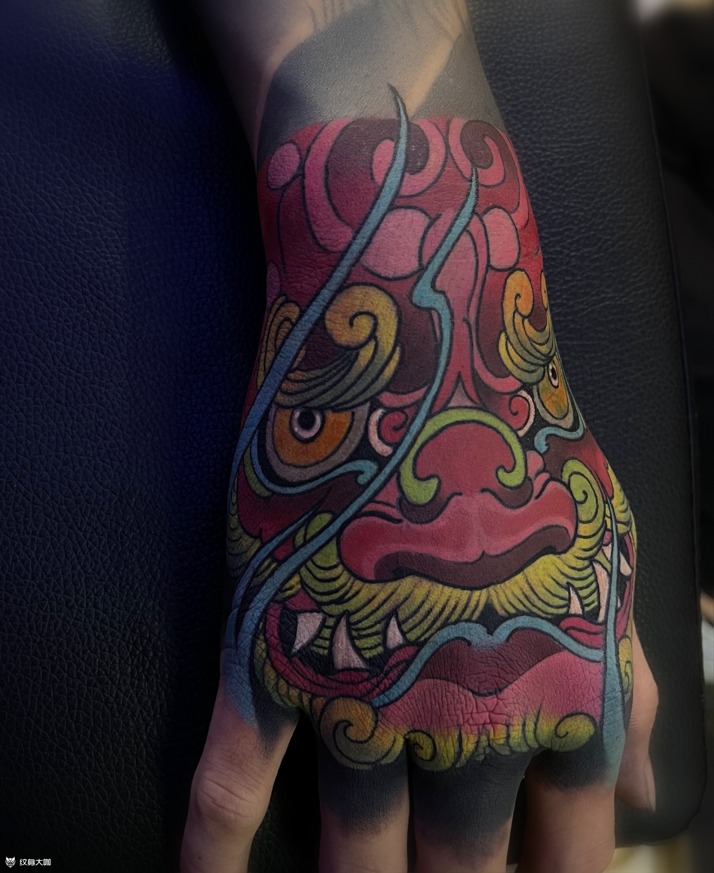 唐狮遮盖虎口蝎子