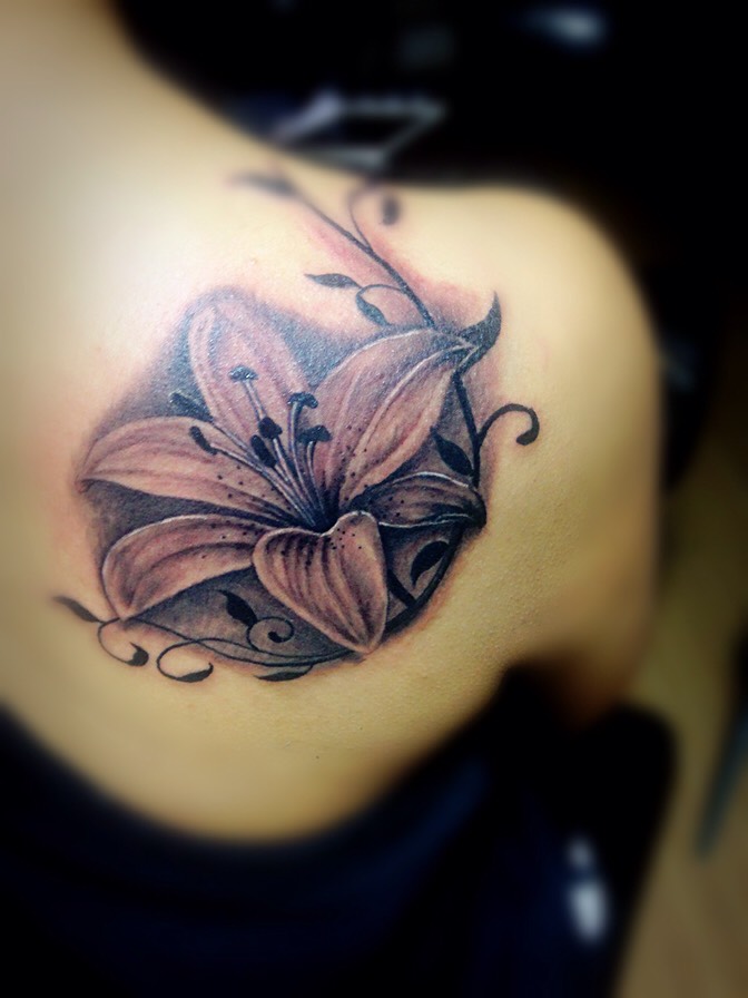 百合纹身_纹身图案手稿图片_小未的纹身作品集