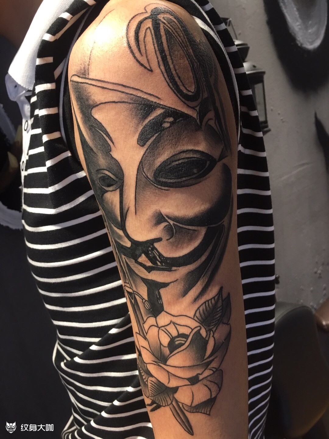 v字仇杀队_纹身图案手稿图片_温梓墨的纹身作品集