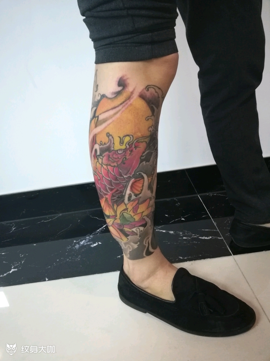 包小腿彩色鱼_纹身图案手稿图片_马现宁的纹身作品集