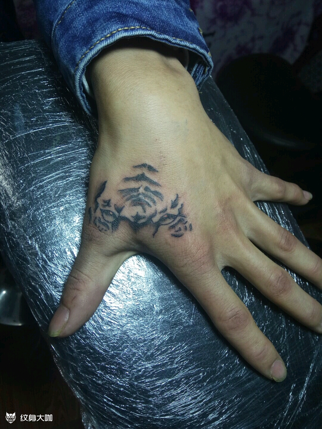 虎口,小老虎_纹身图案手稿图片_王师的纹身作品集
