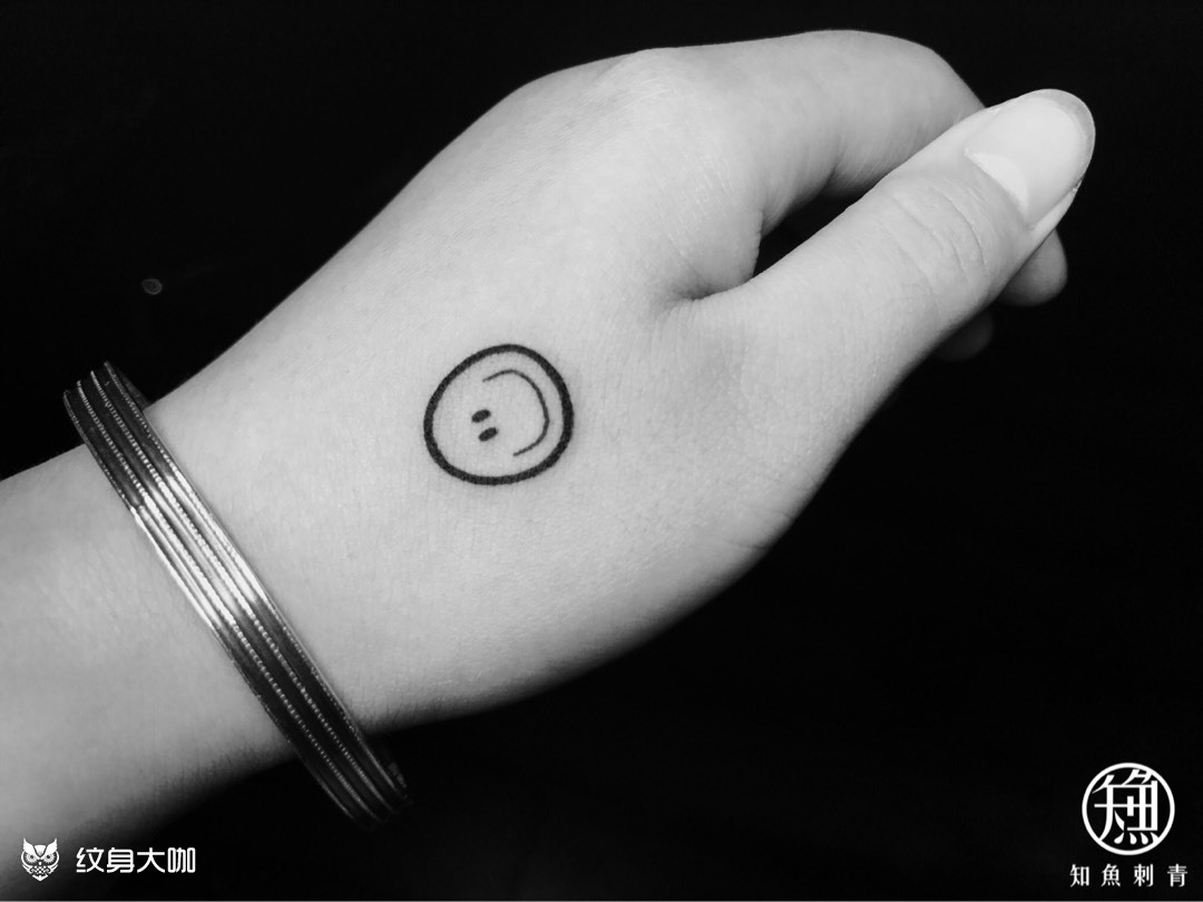 笑脸_纹身图案手稿图片_大牙的纹身作品集