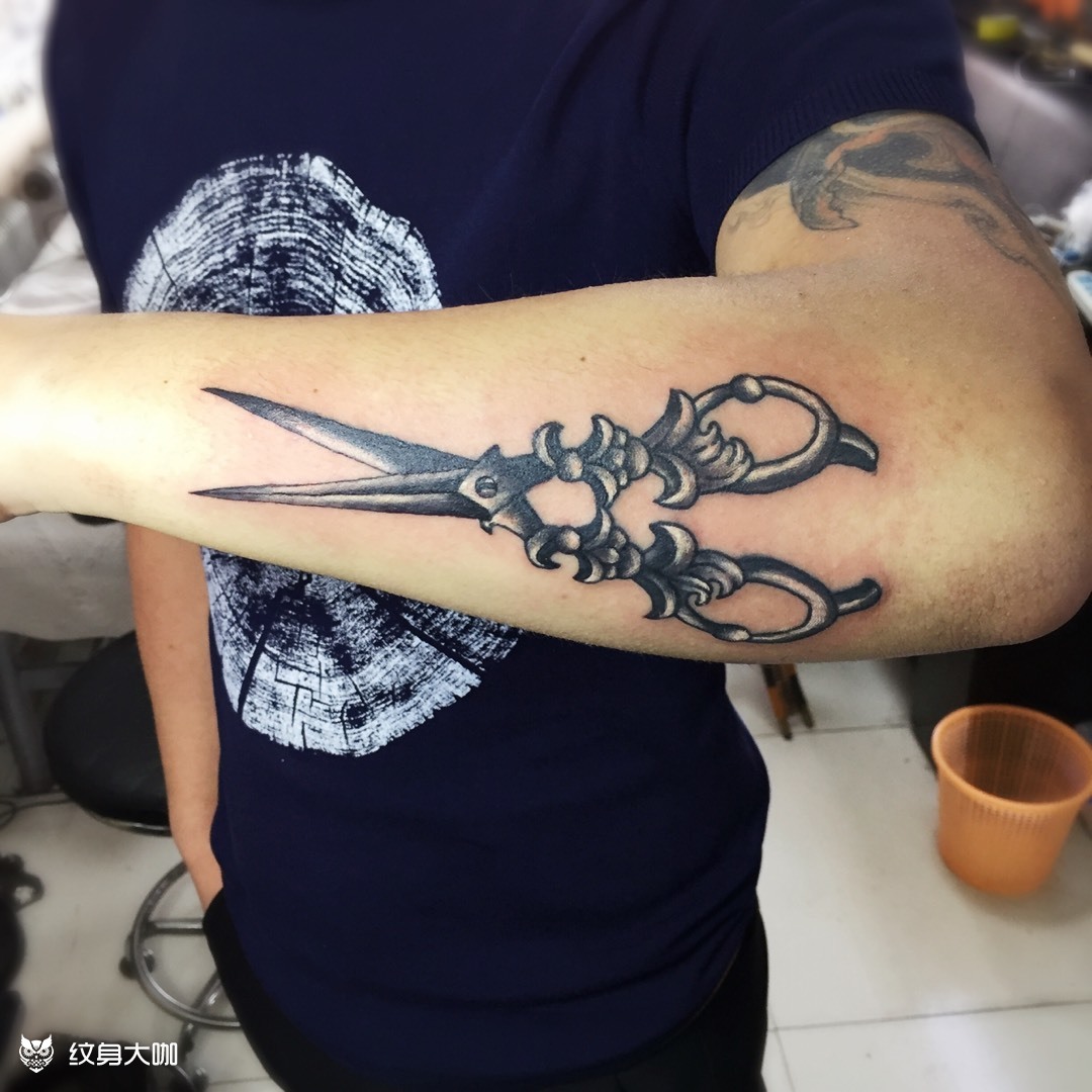 剪刀_纹身图案手稿图片_国洪嘉的纹身作品集