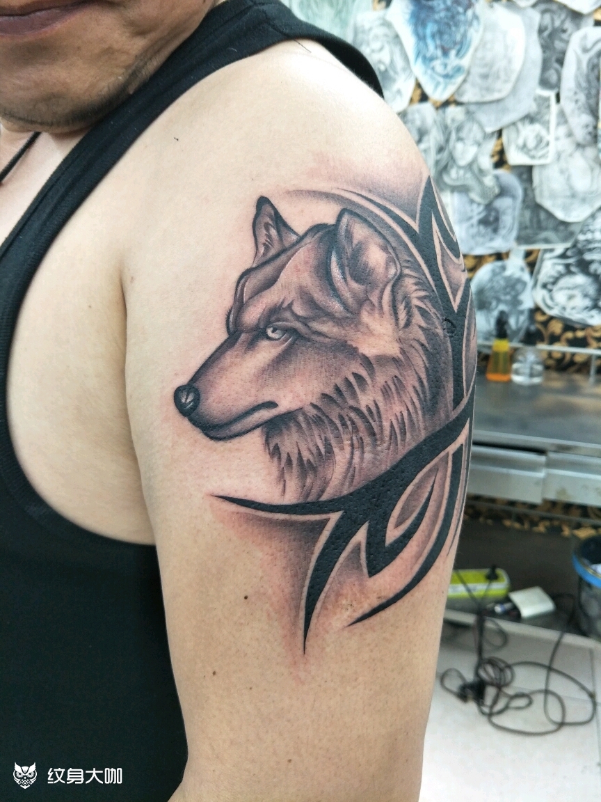 狼_纹身图案手稿图片_万绣堂的纹身作品集