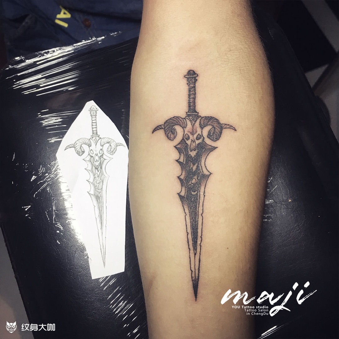 霜之哀伤_纹身图案手稿图片_满杰的纹身作品集