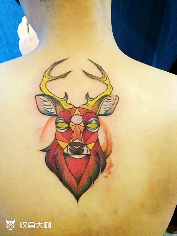 后背鹿_纹身图案手稿图片_王茹的纹身作品集
