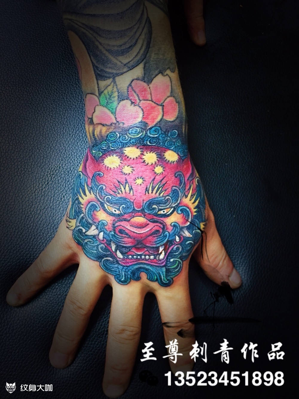 新传统～手背唐狮_纹身图案手稿图片_王新颖的纹身作品集