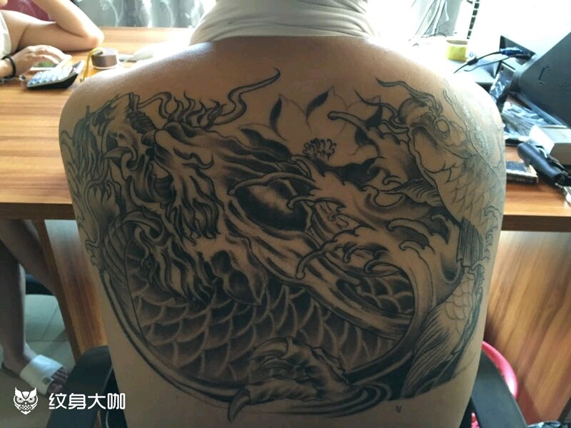 半背锦鲤龙.未完成_纹身图案手稿图片_楔子的纹身作品集