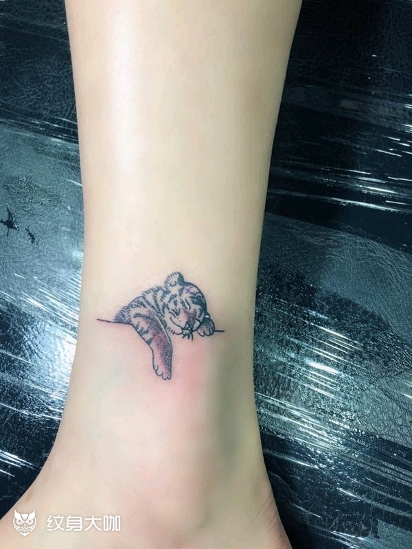 小老虎_纹身图案手稿图片_小伟的纹身作品集