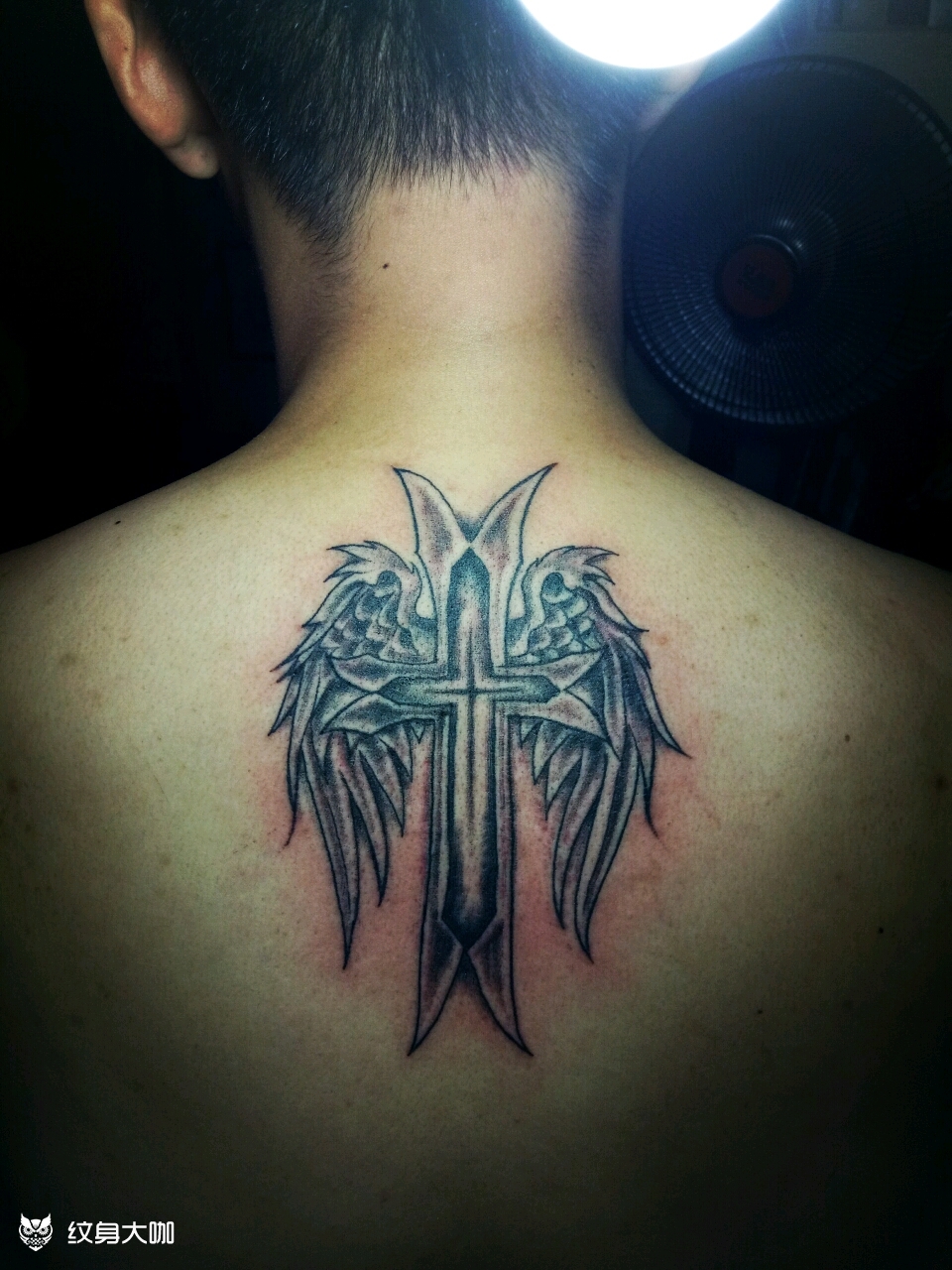 翅膀十字架_纹身图案手稿图片_陈明的纹身作品集
