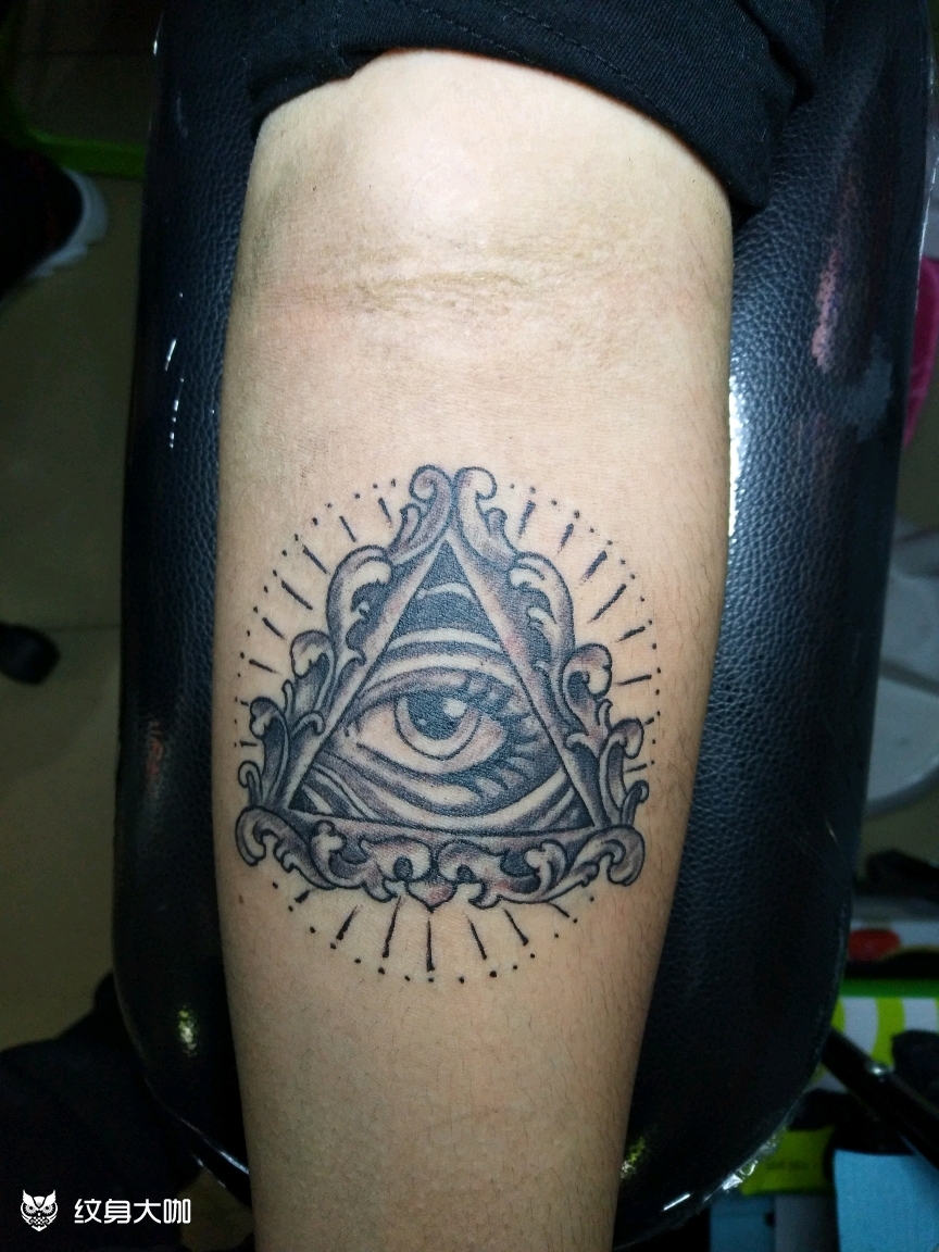 全视之眼_纹身图案手稿图片_北门街21号的纹身作品集