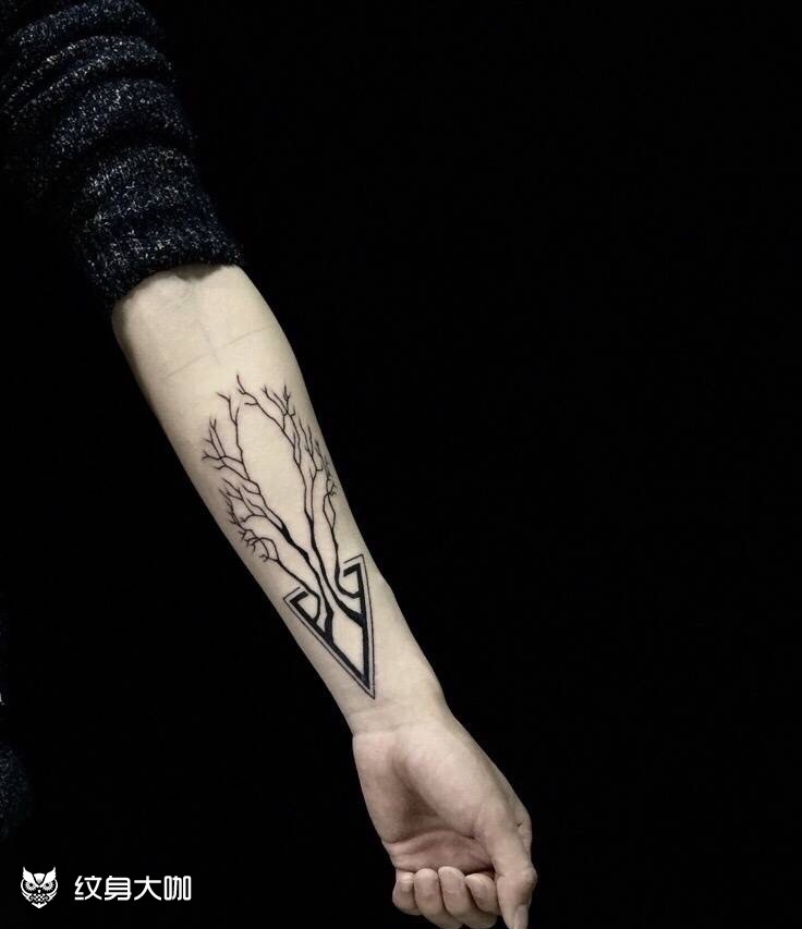 好基友手臂 树刺青_纹身图案手稿图片_余倩倩的纹身作品集