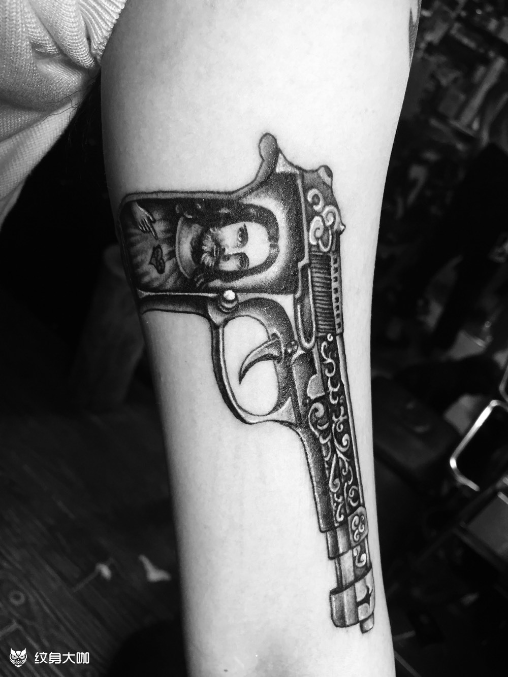 gd手枪_纹身图案手稿图片_小熊的纹身作品集