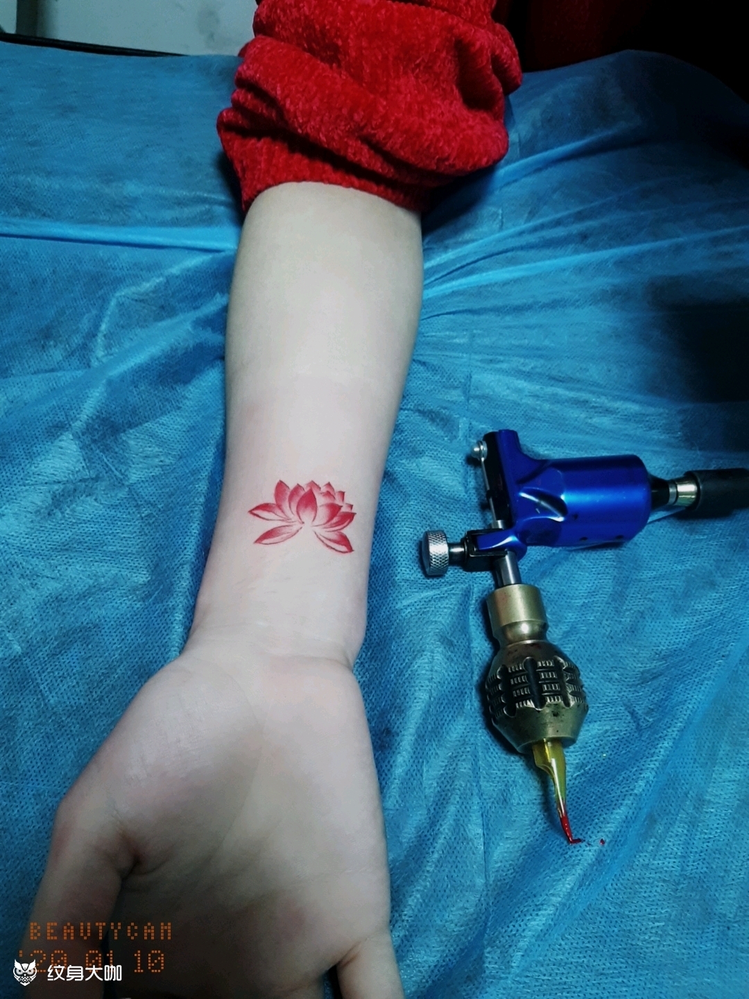 小荷花_纹身图案手稿图片_痞十七的纹身作品集