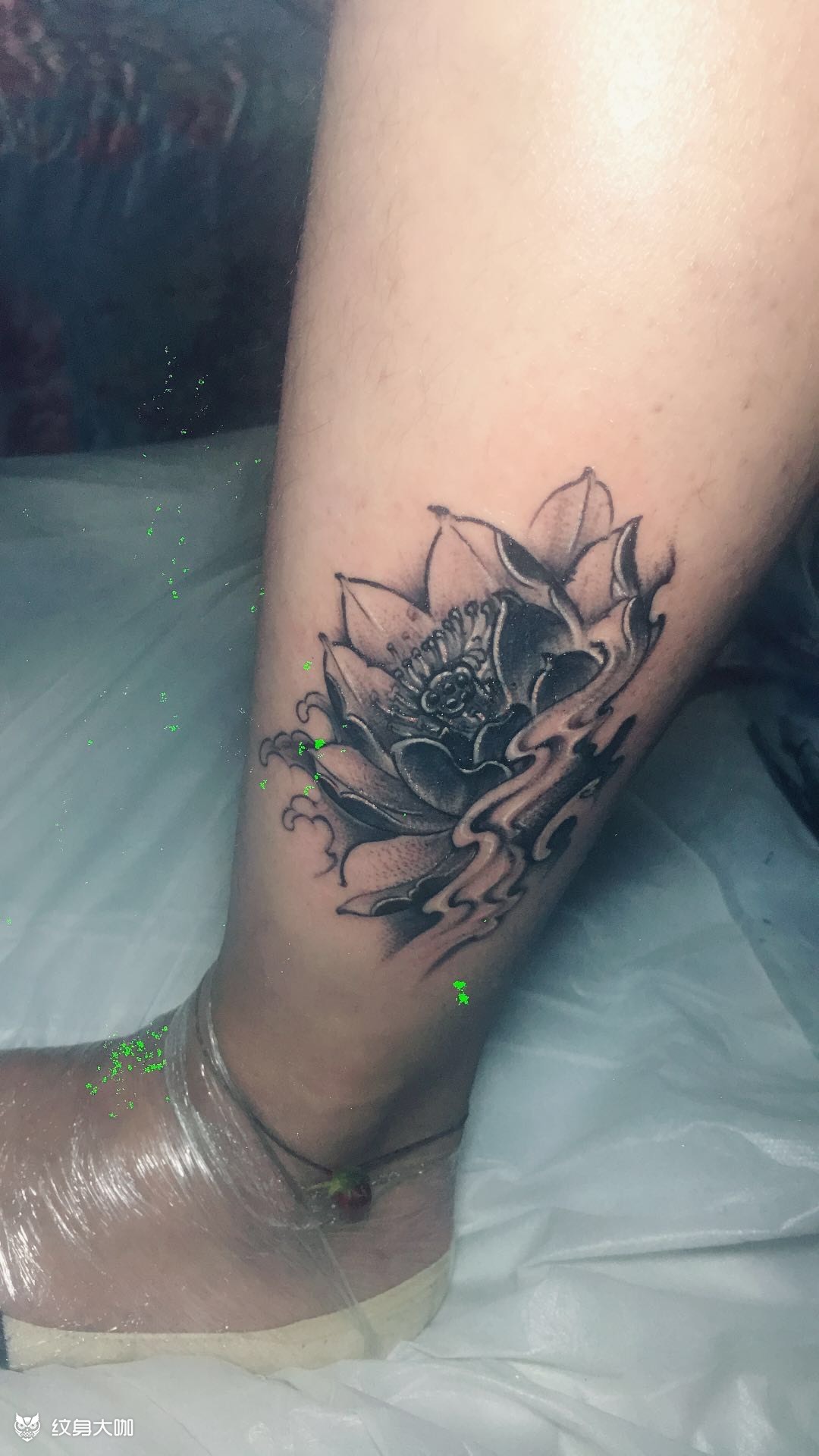 小腿莲花_纹身图案手稿图片_龙94魂的纹身作品集
