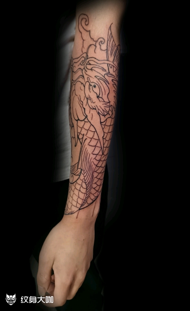 驻店师傅龙鱼_纹身图案手稿图片_冯文强的纹身作品集
