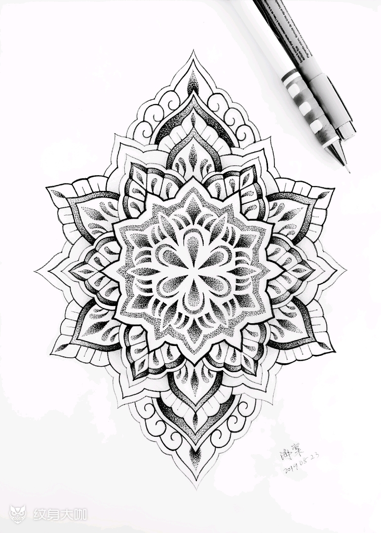 曼陀罗梵花点刺几何纹身手稿