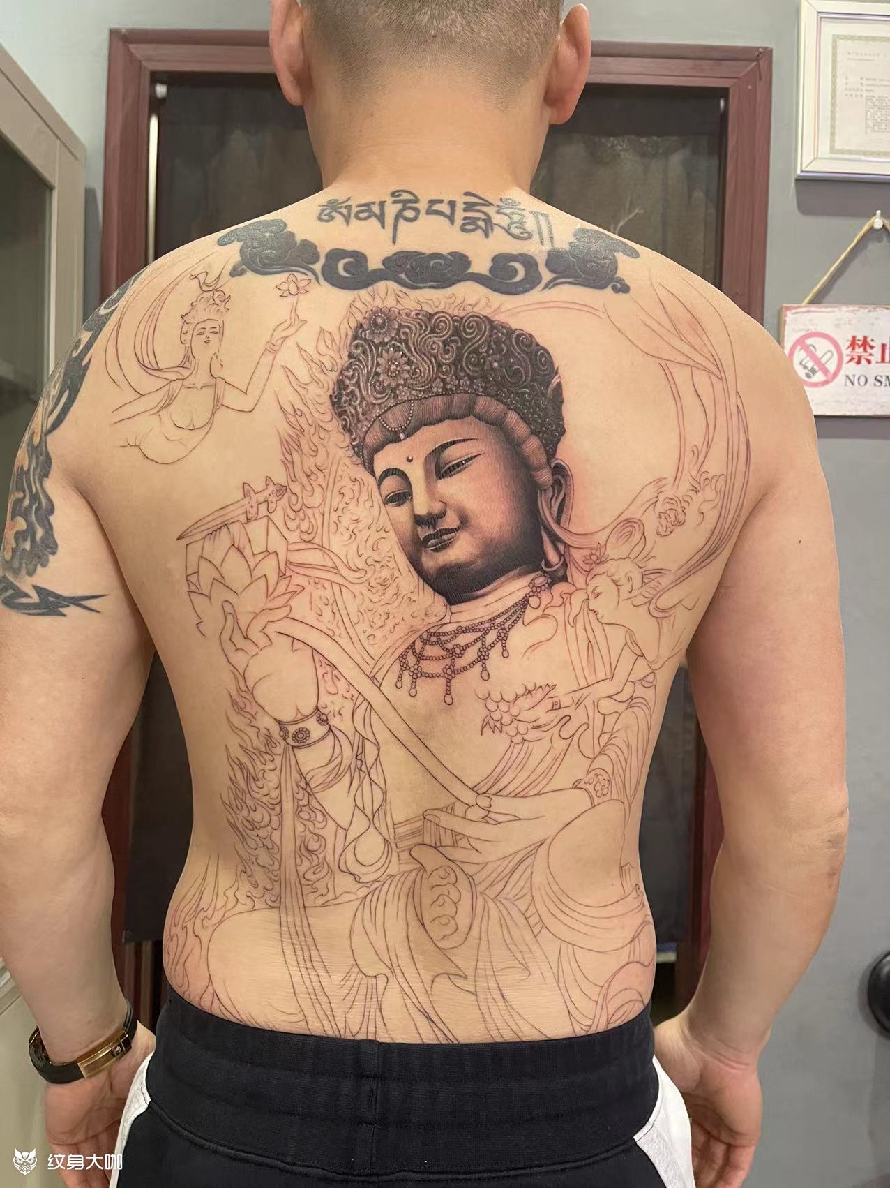 满背大势至菩萨纹身未完待续